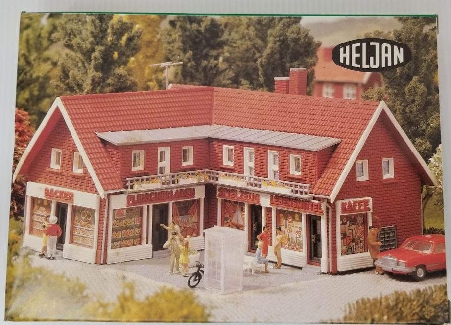 Heljan 1775 HO Scale Shopping Center Building Kit