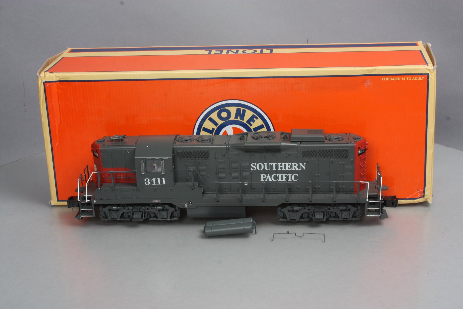 Lionel 6-38892 O Southern Pacific GP9 Diesel Locomotive #3411
