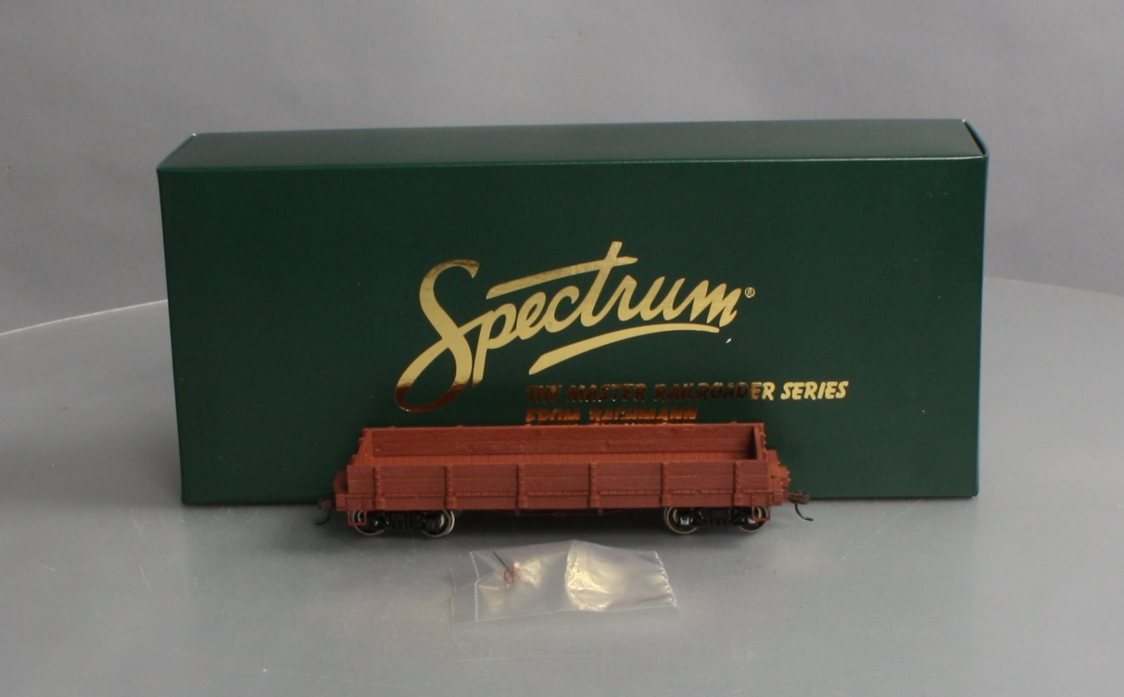Bachmann 27299 On30 Scale Painted & Unlettered Wood Gondola