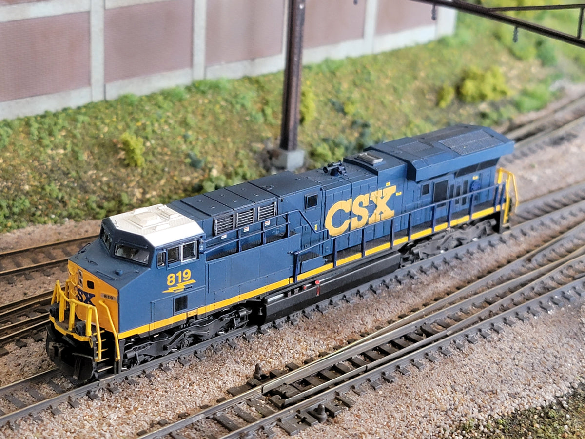 KATO 176-8908 N Scale GE ES44AC GEVO Diesel CSX Dark Future 819