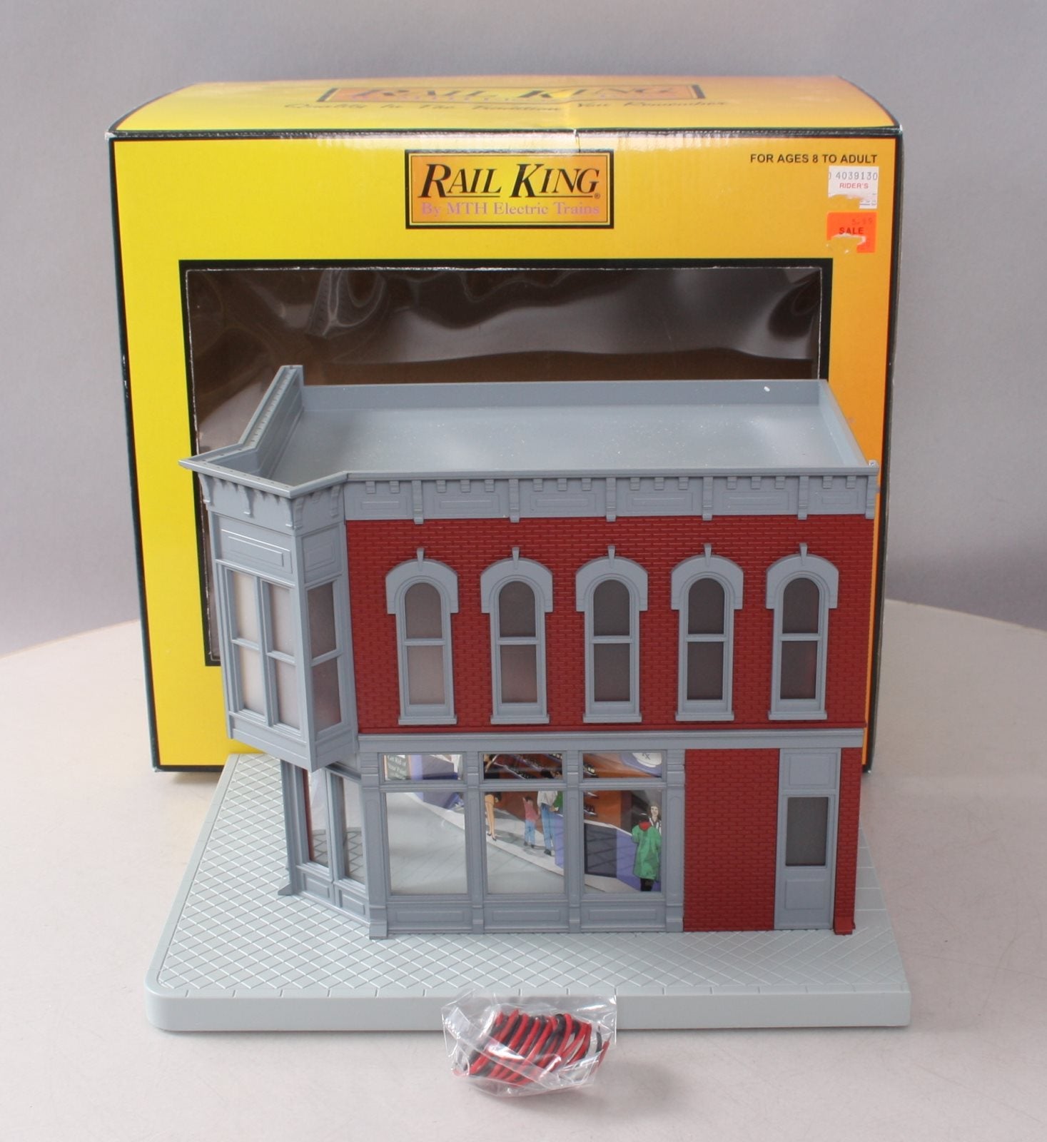 MTH 30-9012 O Gauge Corner Drug Store Red W/ Gray Trim