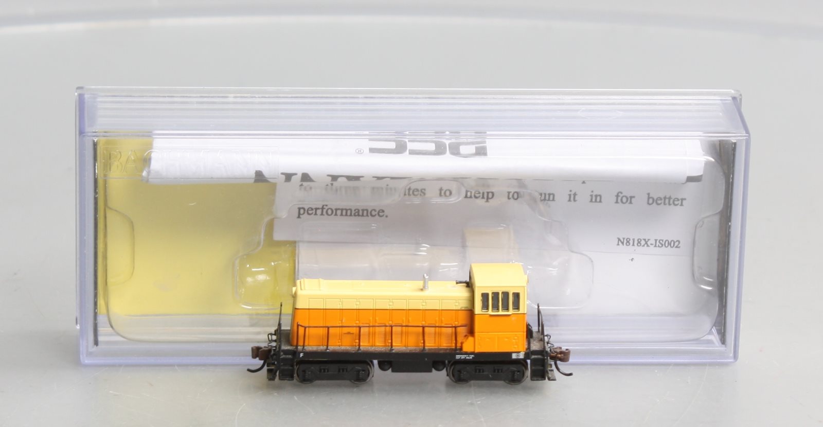 Bachmann 82058 N Scale Unlettered GE 70 Ton Diesel Locomotive with DCC