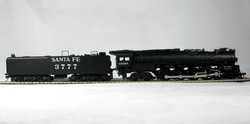 Bachmann 50801 HO Santa Fe 4-8-4 Northern w/DCC Steam Loco #3777 (black, silver)