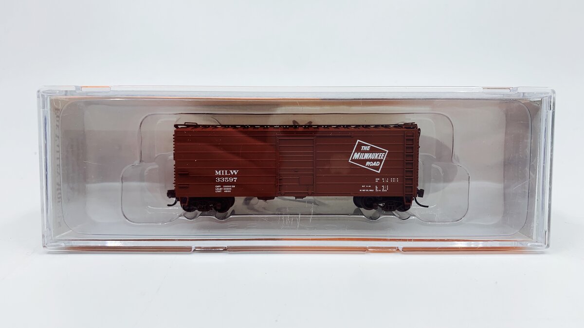 Fox Valley Models 9008-4 N Milwaukee "Logo Only" Long Rib Boxcar #33597