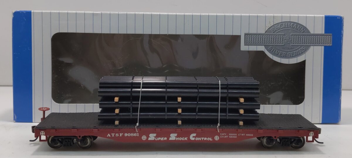 Bachmann 18913 HO Atchison Topeka & Santa Fe 50'''' Flatcar # 90861 W/Pipe Load