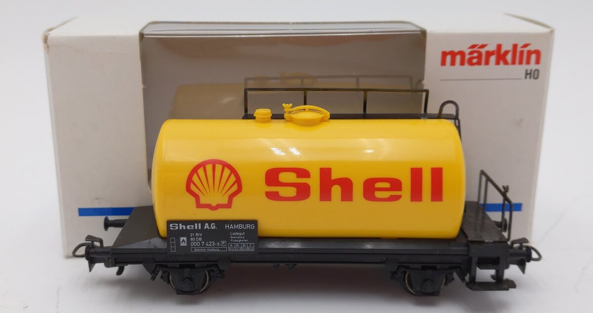 Marklin 4442 HO Scale Shell Tank Car