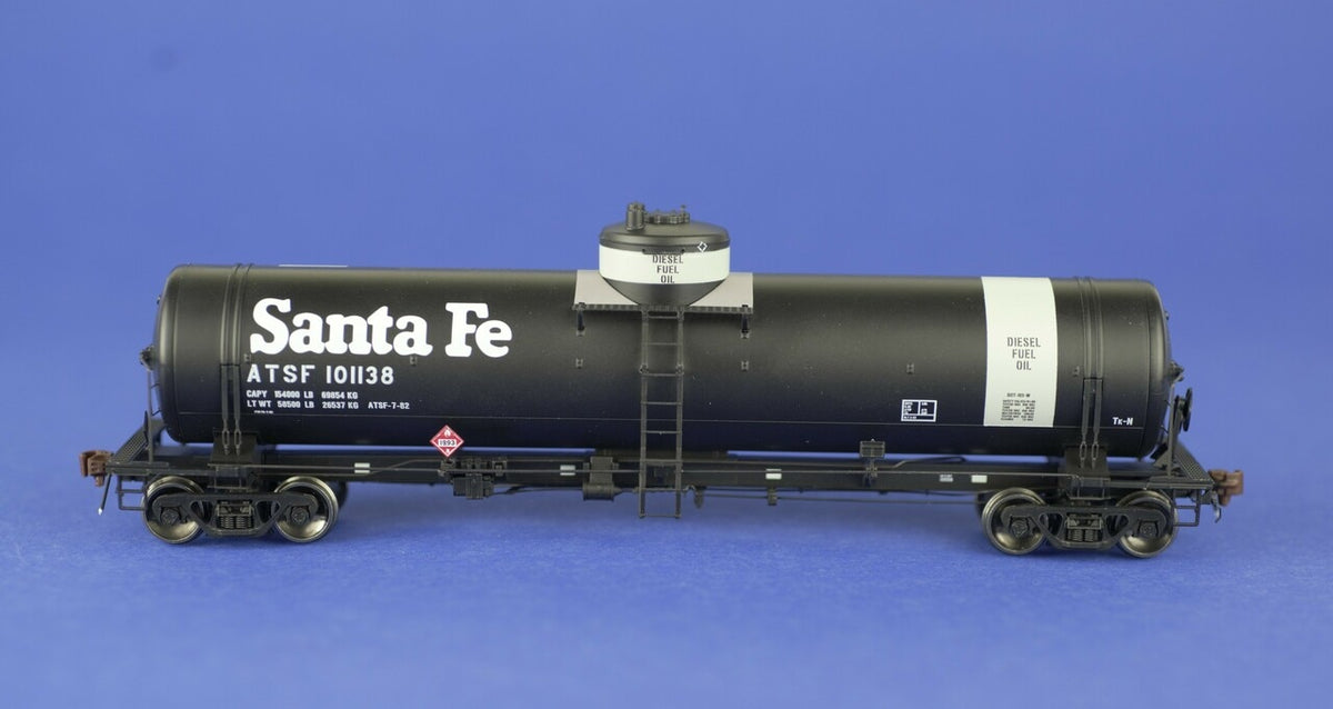 American Limited Models 1834 HO Scale GATC Welded Tank Car Santa Fe (White/Diesel) ATSF 101138