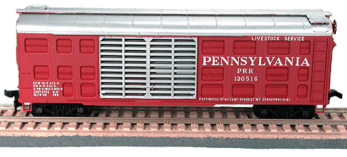 Bowser 55452 HO Scale K11 40' Stock Car Pennsylvania "Silver Roof" PRR #'s Vary Kit