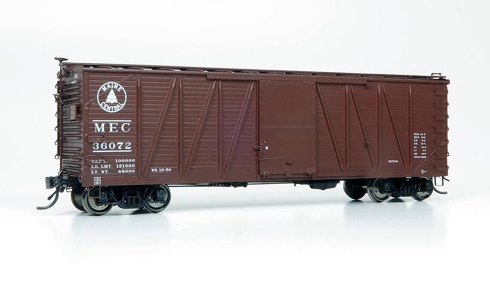 Rapido Trains 142008A HO Scale USRA Single Sheathed Boxcar Maine Central MEC