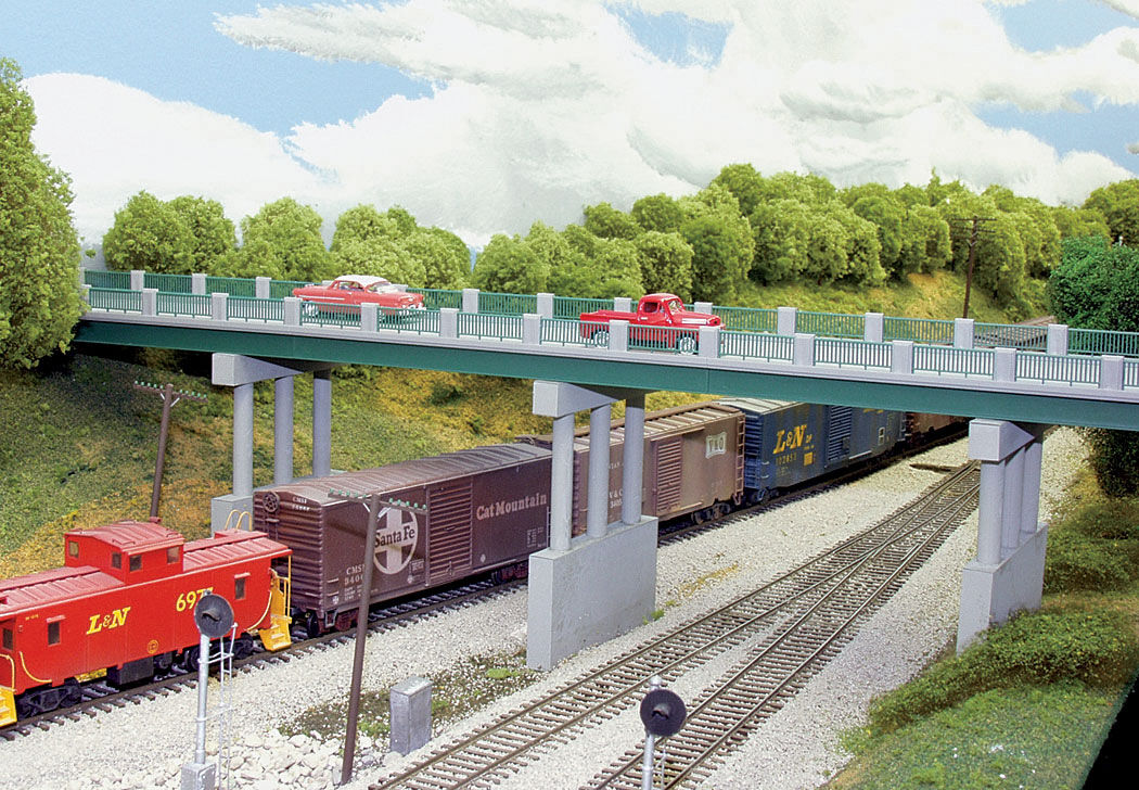 Rix Products 628-0123 HO Scale Wrought Iron 150' Highway Overpass Kit with 4 Piers