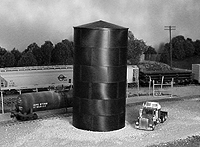 Rix Products 628-0504 HO Scale 43' Peaked Top Water / Oil Tank Kit