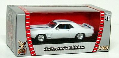 Road Legends 94238 1/43 (O Scale) 1969 Firebird Trans Am Die Cast Car