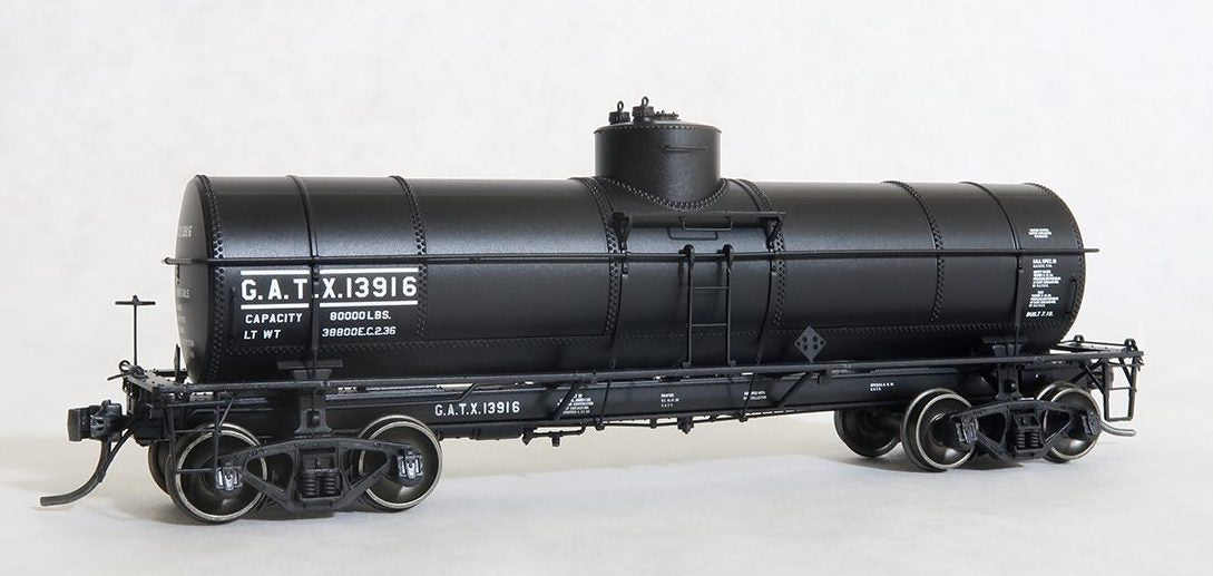Tangent Scale Models 19018-03 GA 1917-design 8000 Gallon Non-Insulated Tank Car GATX 13916