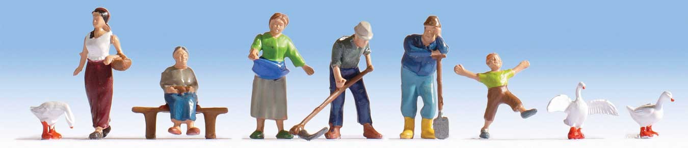 Walthers SceneMaster 949-6071 HO Scale Farmer Figures with Accessories